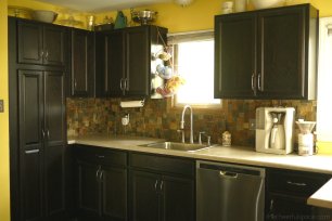 kitchen-makeover-before-00