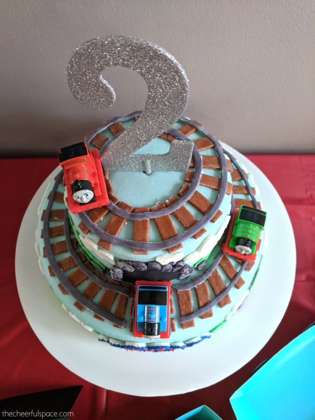 Thomas-the-train-party-07