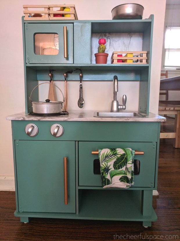 DIY-Budget-Play-Kitchen-Makeover-00